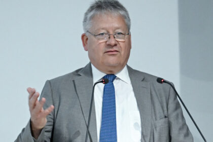 rusia ar putea trimite omuletii verzi pentru a testa fermitatea nato avertismentul sefului serviciilor de informatii germane 6847ed5e88ddb