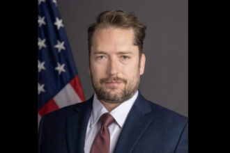 secretarul de stat care a inchis agentia de lupta contra propagandei kremlinului e fan putin si casatorit cu o rusoaica the telegraph 684117ed59781