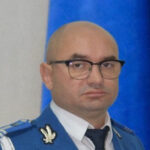 seful jandarmeriei braila a fost retinut de dna el este acuzat ca face afaceri de tip fast food si plaseaza forta de munca din nepal 684a6fc99c5c4