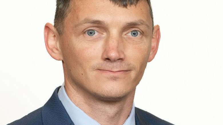 senatorul pot care si a falsificat cv ul si are doua dosare penale paul ciprian pintea a trecut la psd 68408eea593f1