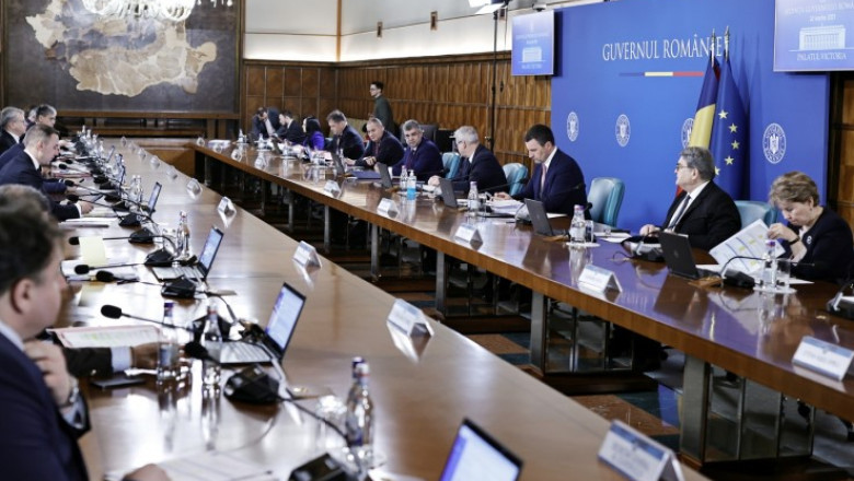 sondaj inscop aproape 60 dintre romani cred ca pnl ar trebui sa faca parte din viitorul guvern 55 vor un executiv cu psd 6841875656c08