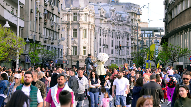 strazi deschise in bucuresti arta si joaca pentru comunitate in acest weekend pe calea victoriei in cotroceni si in sectorul 3 684d1075e1555