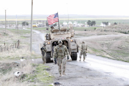 sua pregatesc o evacuare partiala a ambasadei lor din irak pe fondul riscurilor de securitate regionala reuters 6849ea243f1ef