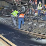 traficul feroviar a fost reluat pe un fir pe distanta rosiori maldaeni continua operatiunile pentru repunerea pe sine trenului deraiat 684522c041dac