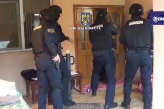 trei galateni retinuti pentru furturi comise la mai multe societati din austria prejudiciu de 620 000 de euro video 6852d3c1a2cfb