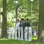 trump suspenda intrarea in statele unite a studentilor internationali care vor sa studieze la harvard reactia universitatii 684146ce0cea6