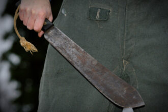 un fost mercenar care a lucrat cu horatiu potra in congo a fost trimis in judecata pentru proxenetism si tentativa la omor 684998286e054