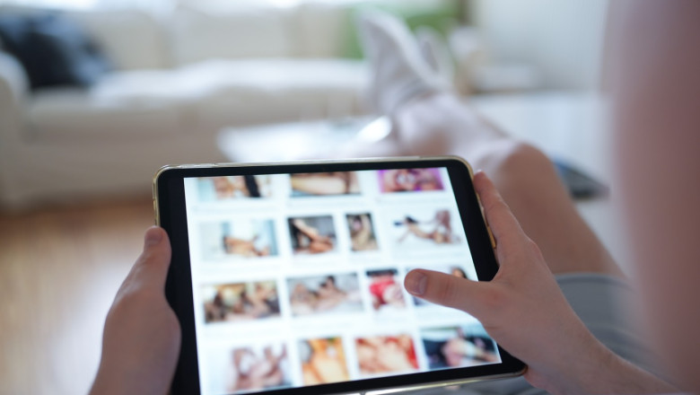 un gigant al industriei pentru adulti a anuntat ca isi suspenda furnizarea de continut in franta 683fe1605a00c