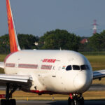 un zbor air india de la ahmedabad la londra anulat din cauza unei erori tehnice avionul e acelasi model cu cel prabusit pe 12 iunie 685149e0b684e