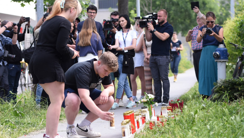 unul dintre cei doi elevi romani raniti in atacul din austria impuscat de patru ori a fost operat de urgenta ce spune mama lui 6849991b930a0