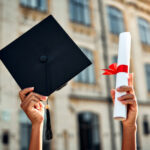 video absolventi de facultate la 70 de ani motivul pentru care si au dorit sa fie studenti la varsta a treia viata e frumoasa daca o faci 683fc55fd31de