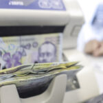 video guvernul ar putea adopta o taxa universala pe toate platile din romania 68442f2d37637