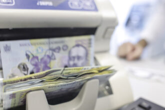 video guvernul ar putea adopta o taxa universala pe toate platile din romania 68442f2d37637