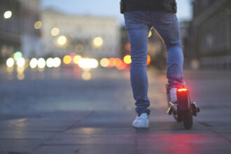 video inconstienta printre mii de tineri din romania primarii cer reguli mai dure pentru ei in trafic e un fenomen scapat de sub control 6850ea98d80e1