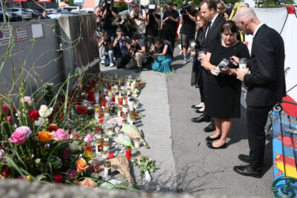 video minut de reculegere in toata austria dupa atacul de la graz politia a gasit un bilet de adio acasa la atacator 68497d0b43e9d