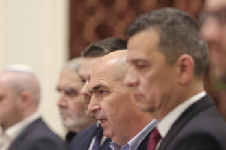 video nicusor dan are consultari cu partidele maine la cotroceni sedinta la psd diseara ilie bolojan sanse mari sa fie premier surse 685129cdcb69a