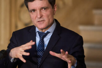 video nicusor dan discuta astazi cu oficialii comisiei europene despre deficitul excesiv si pnrr 684010ef33e36