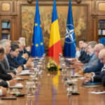 video nicusor dan romania e intr un moment de cotitura deciziile pe care le vom lua vor trasa directia tarii noastre pentru urmatorii ani 685038872f47f