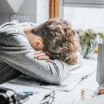 video profesorii care dau multe teme atentionati cat timp ar trebui sa aloce elevii zilnic pentru sarcinile scolare primite pentru acasa 684116f19a98d