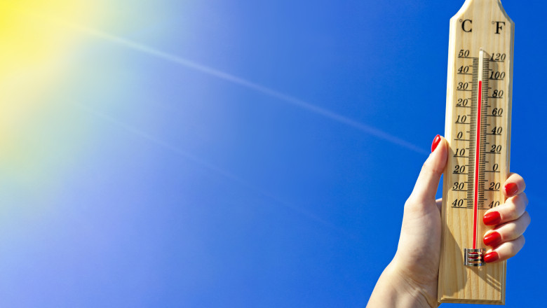 video romania se topeste la temperaturi extreme sute de romani au apelat deja la centrele de prim ajutor deschise in marile orase 68427fc502dca