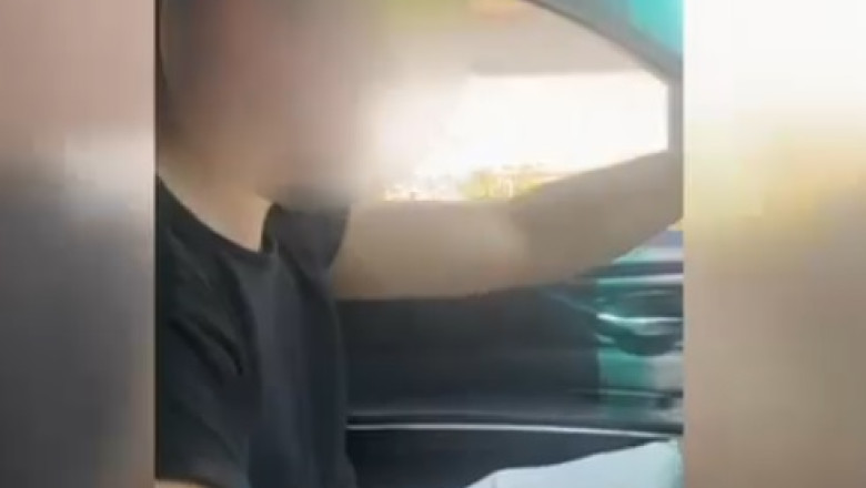 video un viitor politist din teleorman a lovit un pieton apoi s a filmat in timp ce conducea masina cu parbrizul spart si cantand manele 68457984c49e0