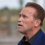 video va vorbeste arnold schwarzenegger surpriza pentru calatorii din metroul vienez de la terminator 683fc54358ea4