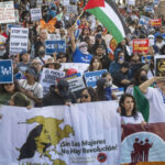 videofoto gaze lacrimogene si grenade sonore folosite de politie in centrul los angeles la proteste impotriva raidurilor anti imigratie 6843eafaac6bd