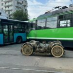 accident foarte grav in bucuresti intre un tramvai si un autobuz 11 persoane au fost ranite 6 ambulante smurd intervin video 688b3111ba7fb