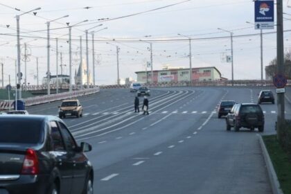 accident pe pasarela alexandru soferul vinovat era beat a fugit apoi a dat 15 000 de lei celuilalt tot a fost prins si condamnat 6868759fef7b4