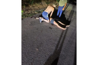 adolescent ucis dintr o gluma 6887d691cecc8