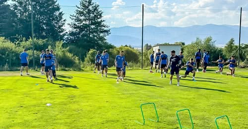 al 29 lea jucator a ajuns in cantonamentul politehnicii care disputa in aceasta dimineata primul amical din bulgaria 68745389aeec5