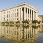 alerta in lituania premierul si presedintele parlamentului au fost evacuati de urgenta 686fd94aceafa