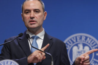 alexandru nazare vesti bune de pe pietele internationale dobanzile scad riscul de retrogradare a ratingului se diminueaza 686b47791ba09