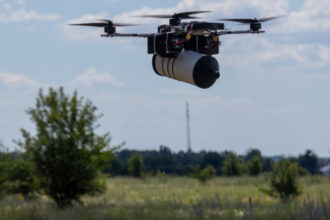 analiza suprematia dronelor a luat sfarsit general sua desi par niste arme aproape perfecte ele nu mai sunt invincibile 686f3bbcb25f9