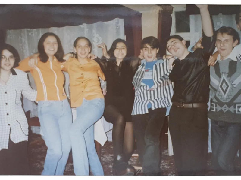 arta din subsoluri anatomia unei revolte uitate in iasul anilor 90 6880982899c2d