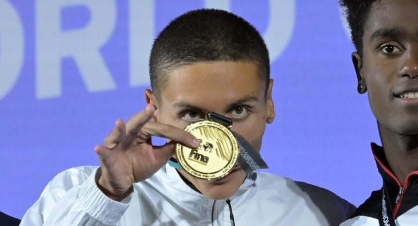 aur pentru david popovici este din nou campion mondial la 200 m liber 6888ad7a82df0