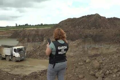 balastiera ilegala pe crisul negru descoperita in bihor operatiunea clandestina demascata de un ong 68886eddc1d2f