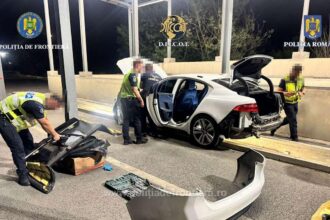 barbat prins in flagrant cu un kilogram de cocaina la intrarea in tara video 687782d415f36