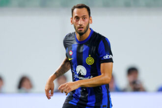 calhanoglu ramane sub comanda lui chivu dupa ce negocierile dintre inter si galatasray au esuat 686f940c86a8b
