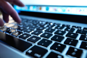 cati romani declara ca au participat recent la actiuni politice pe internet sondaj inscop 687df879a5a1a 2