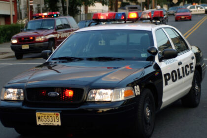 cel putin 11 persoane injunghiate in fata unui supermarket din michigan atacatorul a fost retinut 6885c0b1201af