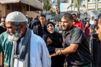 cel putin 32 de morti in gaza dupa focuri trase de armata israeliana asupra civililor care se indreptau spre un centru de ajutor 687bd3915add7