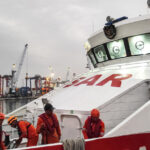 cel putin patru morti si 38 de disparuti in urma scufundarii unui feribot in largul insulei indoneziene bali 686614ebf2aa3