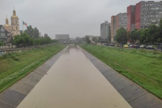 cifre dupa potopul de luna trecuta bahluiul a crescut de peste zece ori in municipiul iasi cota apelor a depasit 3 metri 686728280fb75