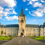 cinci ore in plus pentru sezonul turistic palatul culturii va fi deschis vizitatorilor de dimineata pana seara 68879eaaeb221