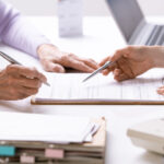 cine pierde calitatea de asigurat fara plata contributiei in sistemul de sanatate publica de la 1 august 2025 688b3eddab24b