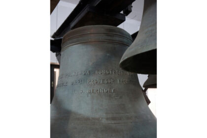 clopotele care dicteaza viata in iasi intre ritual si deruta urbana 687f3f6656444