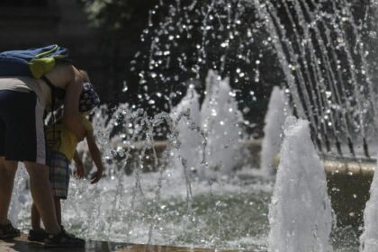 cod portocaliu de canicula in sapte judete si bucuresti luni si marti temperaturi maxime intre 33 si 36 de grade in iasi si alte sapte judete 68873c69776bf