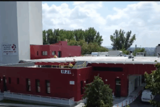 copil in coma in cauza unei solutii pentru plosnite si tatal lui este la spital 687e63ba3fafc 1