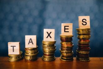 cum ne loveste marirea taxelor si impozitelor pe proprietati la ce trebuie sa ne asteptam 686e4f70da758